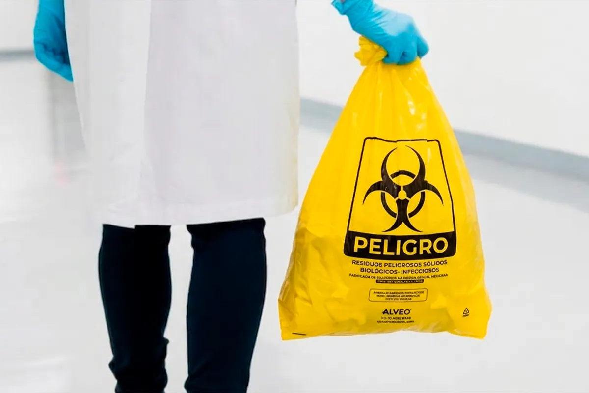 Los rpbi patológicos se deben almacenar en
